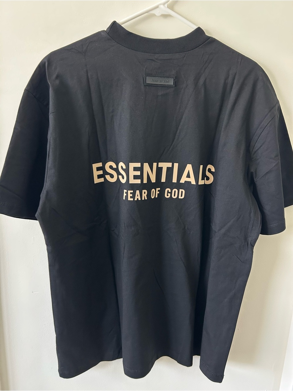 Essentials Fear of God Black Short-Sleeve Tee with Cream Logo